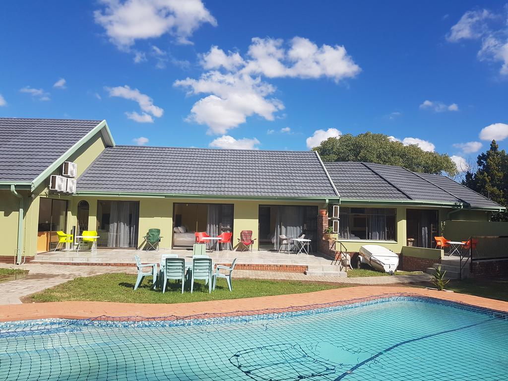 Unirift Bloemfontein Exterior foto